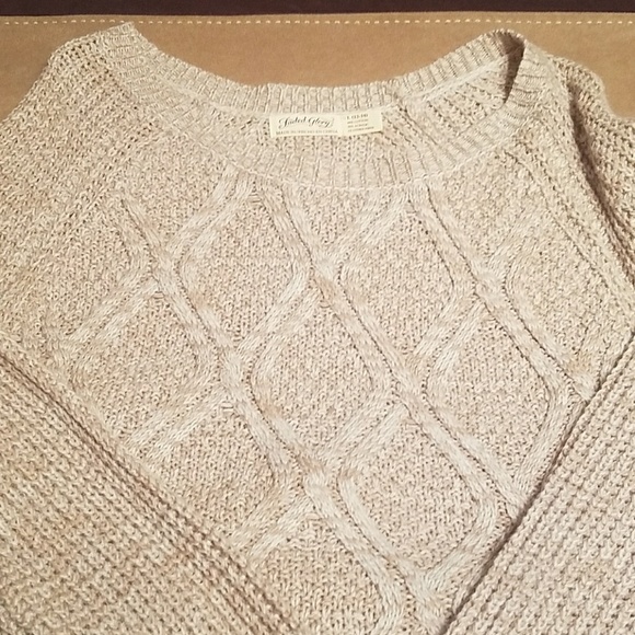Sweater - Picture 2 of 2